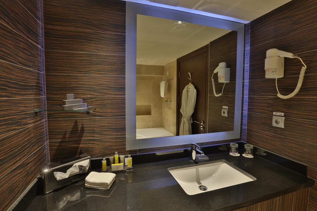 Отель Armenia Marriott Hotel Yerevan Ереван-14