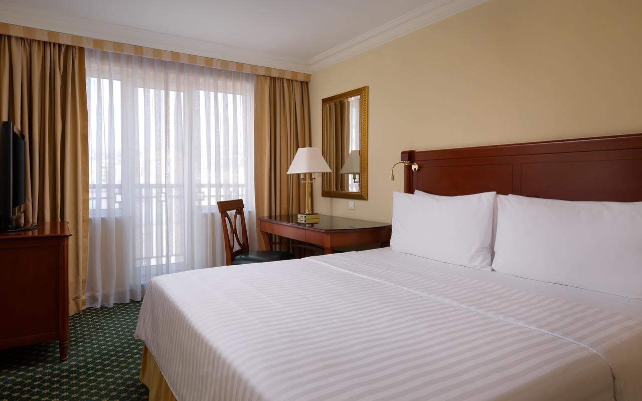 Отель Armenia Marriott Hotel Yerevan Ереван-8