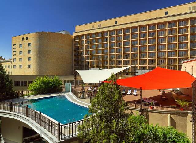Отель Armenia Marriott Hotel Yerevan Ереван-20